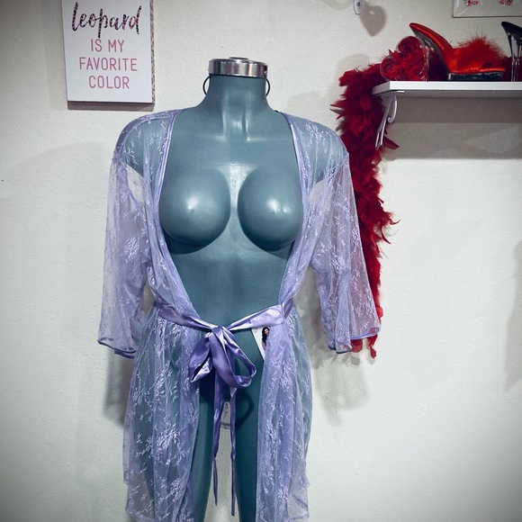 See through Lilac Robe - Picture 3 of 3